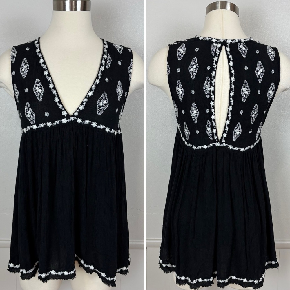 Free People Diamond Embroidered‎ Sleeveless Top Size XS Black Boho Chic